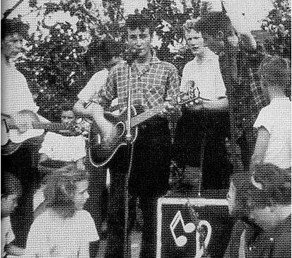 The Quarrymen.JPG